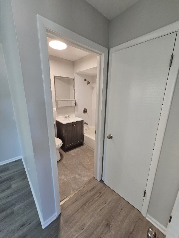 Foto del edificio - 4855 Elm St