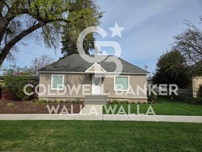 Building Photo - 608 W Birch St