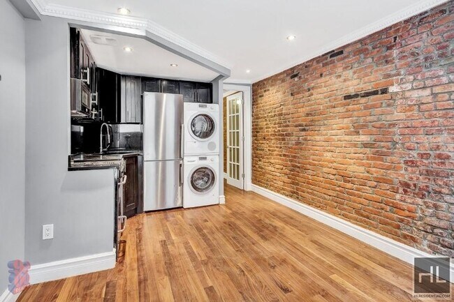 Foto del edificio - AVE A