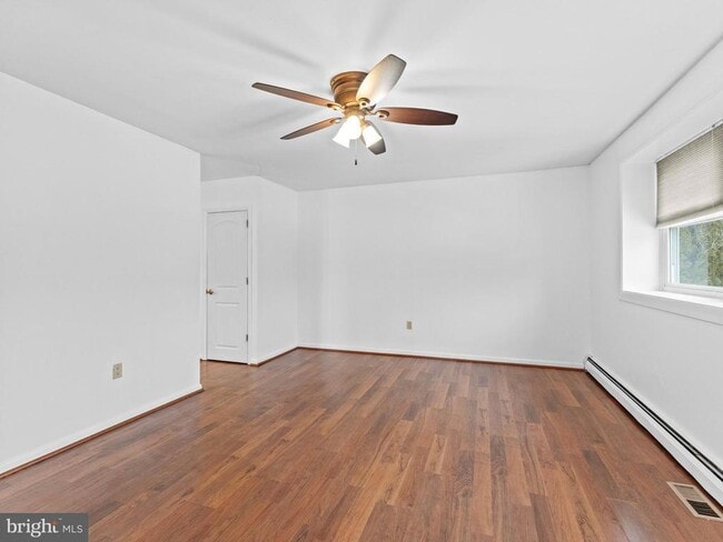 Building Photo - 912 Bergen St