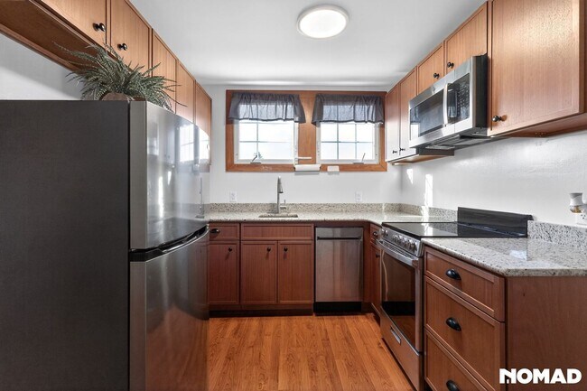 Foto del edificio - 21 Hall Ave