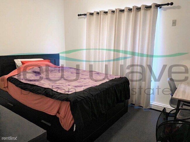 Foto del edificio - 3 br, 1 bath  - 607 Columbus Ave # 1R