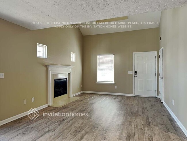 Foto del edificio - 252 Silver Ridge Dr