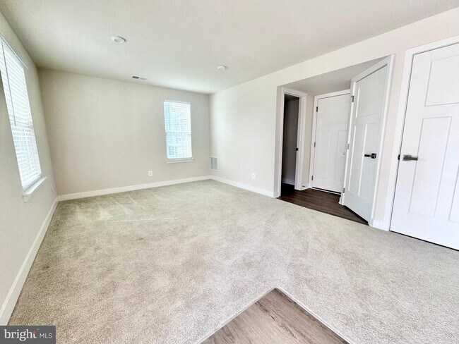 Foto del edificio - 547 Lewes Landing Rd
