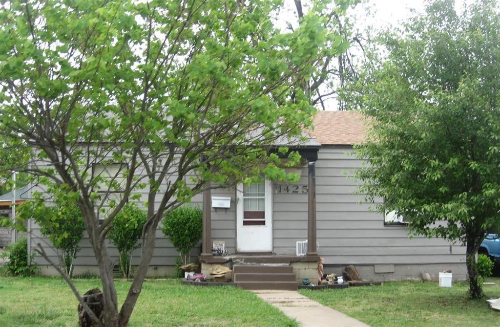 Primary Photo - 1425 NW 94th St