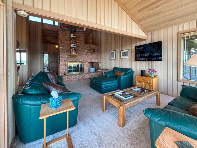 Building Photo - 951-953 3 Crabs Rd