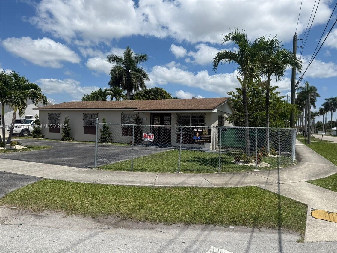 Foto principal - 15201 SW 307th Rd