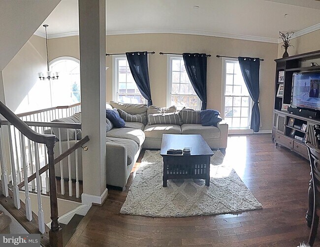 Foto del edificio - 5115 Strawbridge Terrace