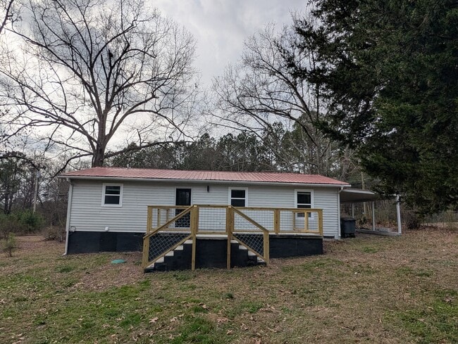 Building Photo - 333 Corinth Rd