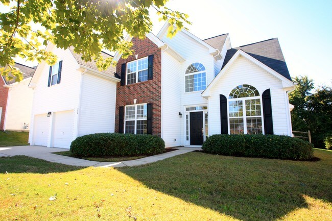 Building Photo - 220 Glenn Allen Rd
