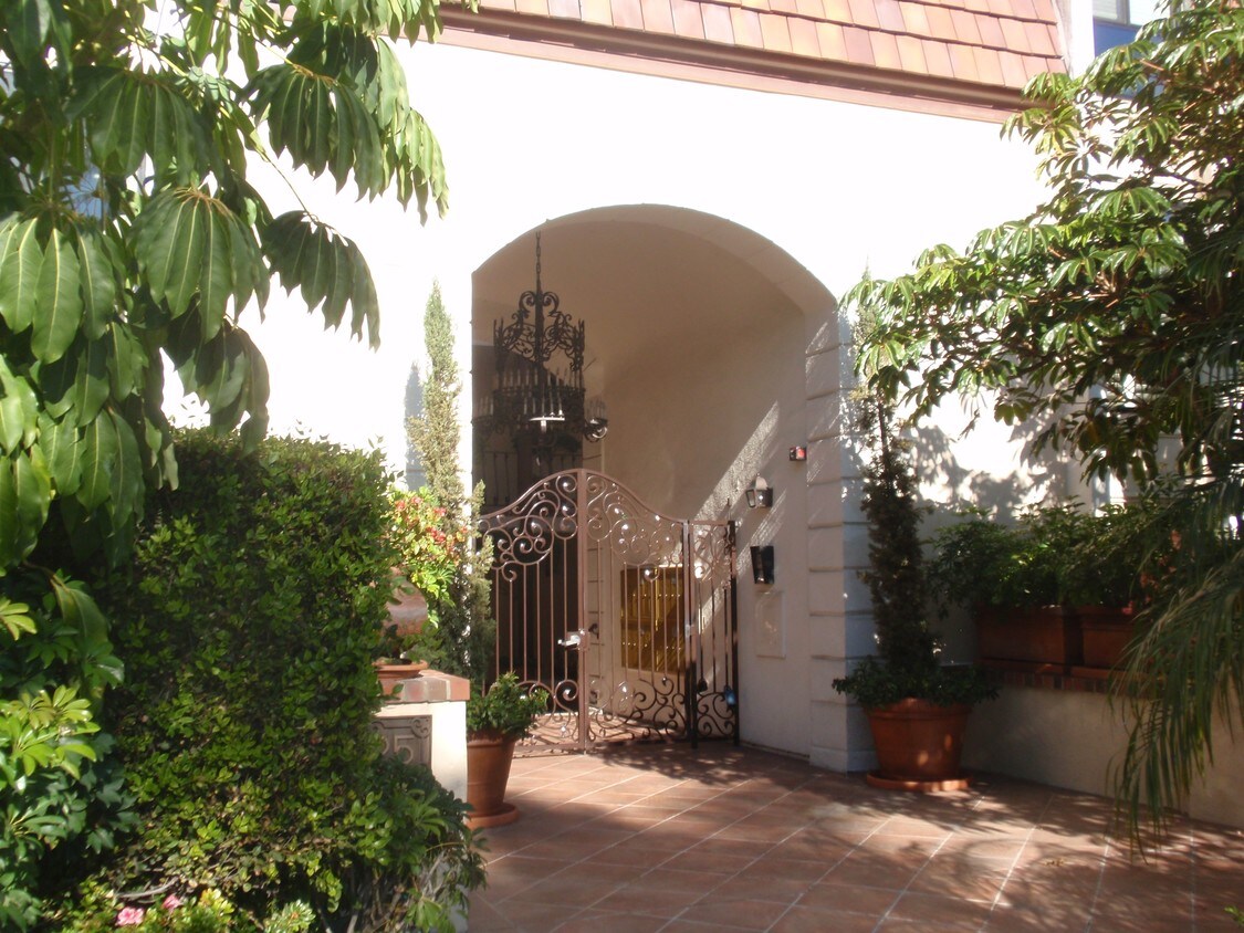 2525 Via Campesina, Palos Verdes Estates, CA 90274 Condo for Rent in
