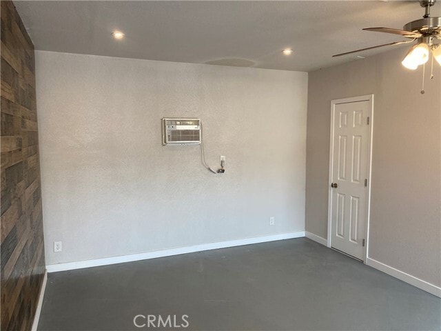 Foto del edificio - 8251 Mission Blvd