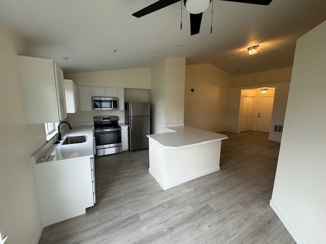 Building Photo - 2025 E White Oak Ct