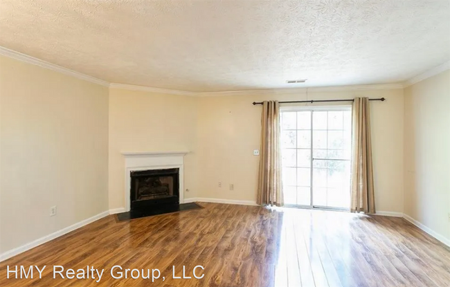 Building Photo - 2 br, 2.5 bath House - 3486 Kingswood Trail