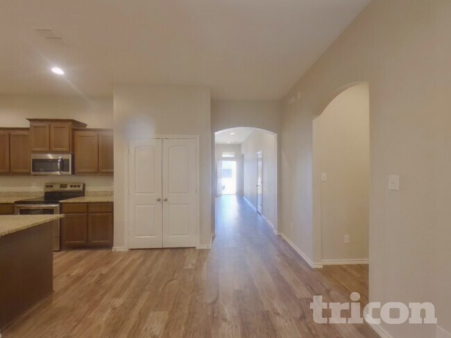 Foto del edificio - 2565 Hadley St