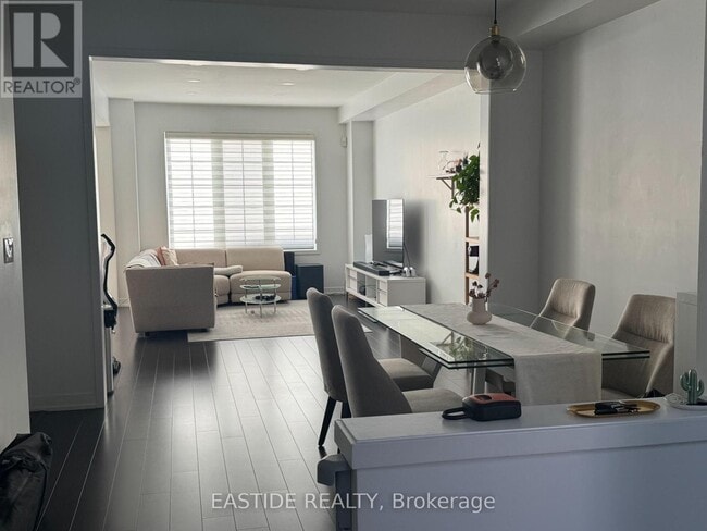 Photo du bâtiment - 29 Avonmore Trail