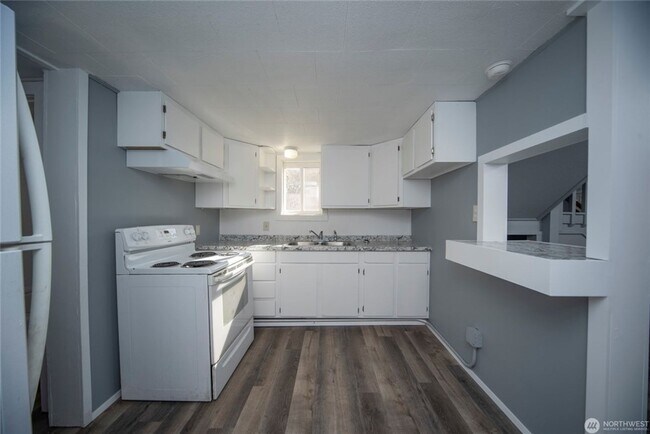 Foto del edificio - 302 S Walnut St