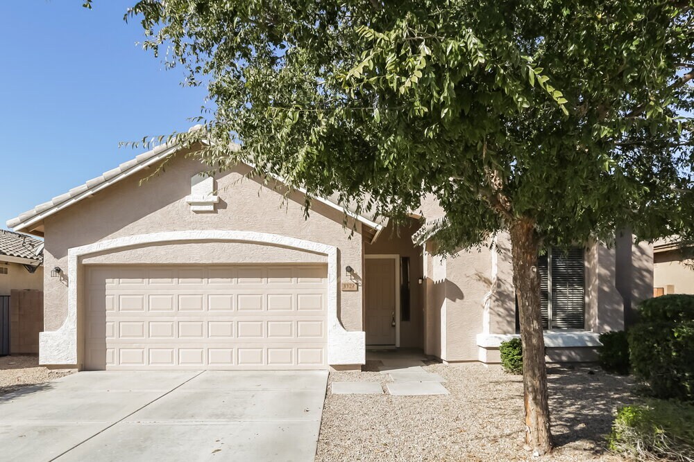 Foto principal - 3322 N 126th Dr