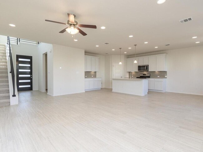 Building Photo - 13509 Feldspar Dr