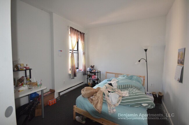 Foto del edificio - 776 Columbus Ave