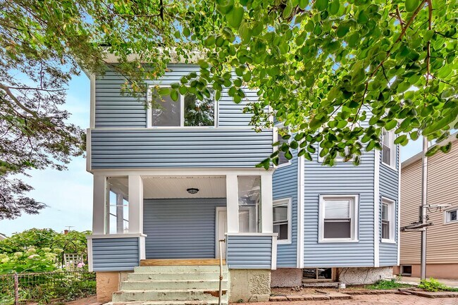 Building Photo - 155 Hayward Pl