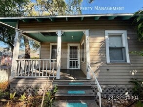 Building Photo - 607 6th Ave N