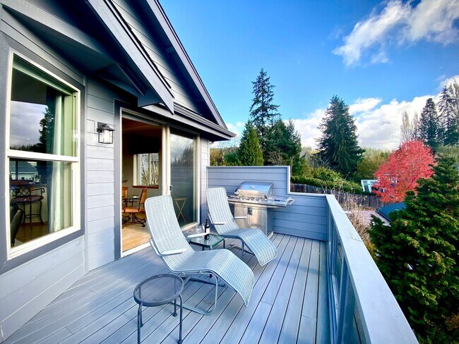 Foto del edificio - Beautiful Centrally fully furnish 3 bedroo...