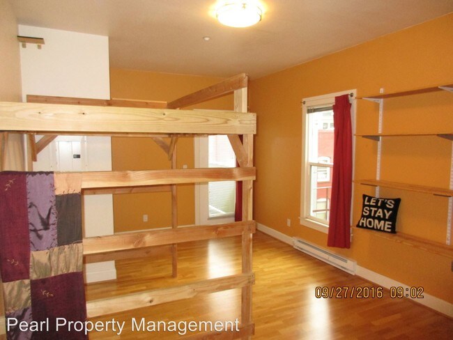 Foto del edificio - 1714 NW Couch St