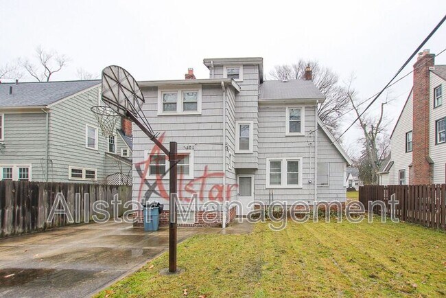 Foto del edificio - 3378 Meadowbrook Blvd