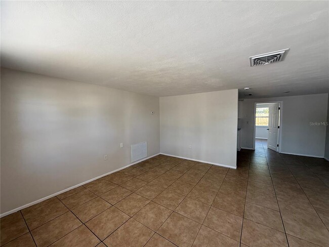 Building Photo - 3511 Odom Dr