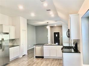 Foto del edificio - 25547 Burnett Ranch Ln