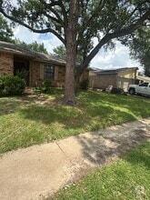 Building Photo - 17622 Autumn Hills Dr