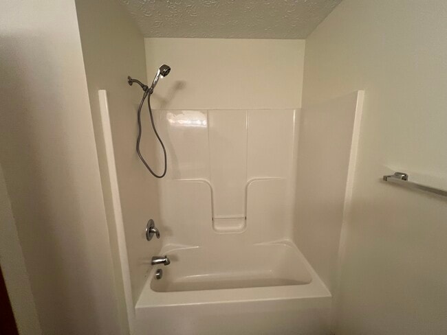 Building Photo - 1225 Sequoia Ct