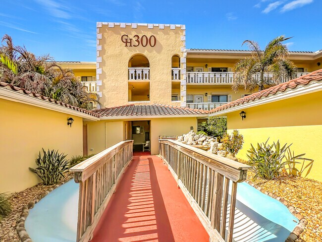 Foto del edificio - 300 S Banana River Blvd