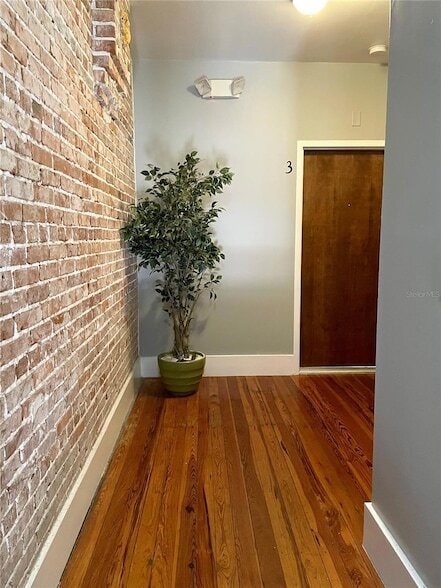 Building Photo - 29 E Magnolia Ave