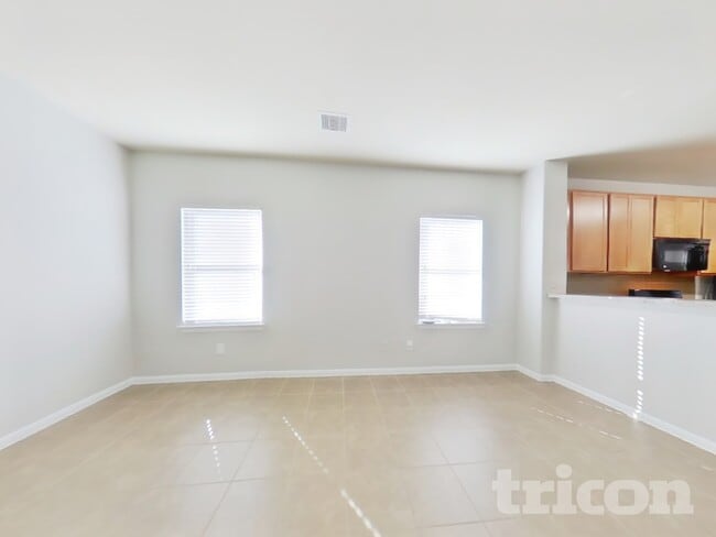 Building Photo - 2122 Hackberry Bank Ln