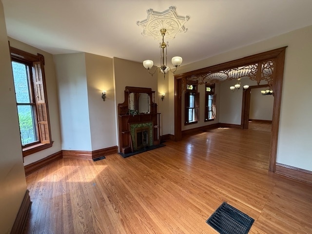 Building Photo - 1644 N Winchester Ave