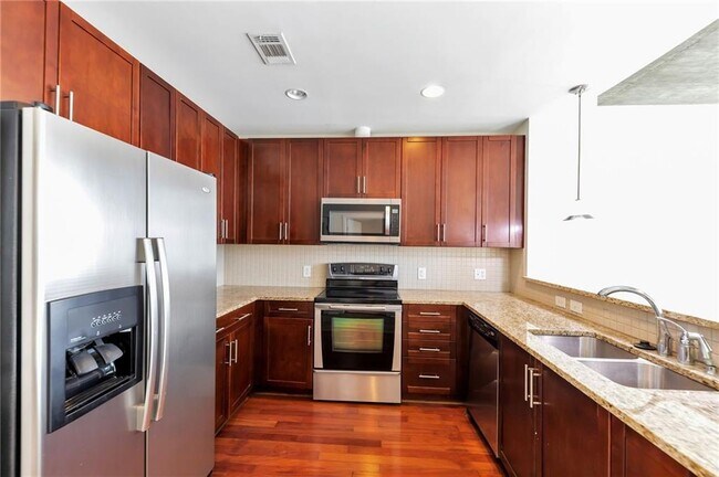 Foto del edificio - 855 Peachtree St NE