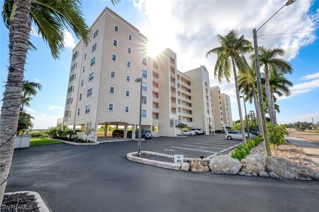 Building Photo - 4895 Bonita Beach Rd SW