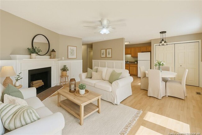 Building Photo - 3963 Loufield Dr