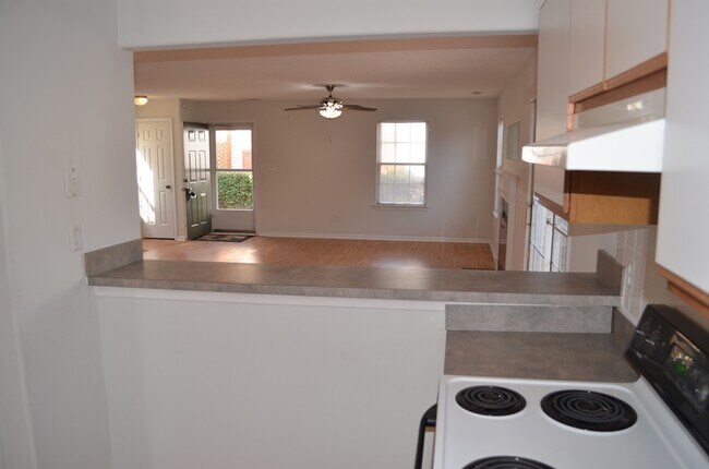 Building Photo - 5501 Fountain Ct