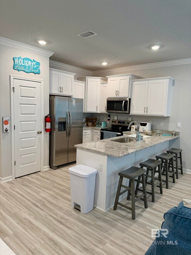 Foto del edificio - 4250 Lost Bay Dr