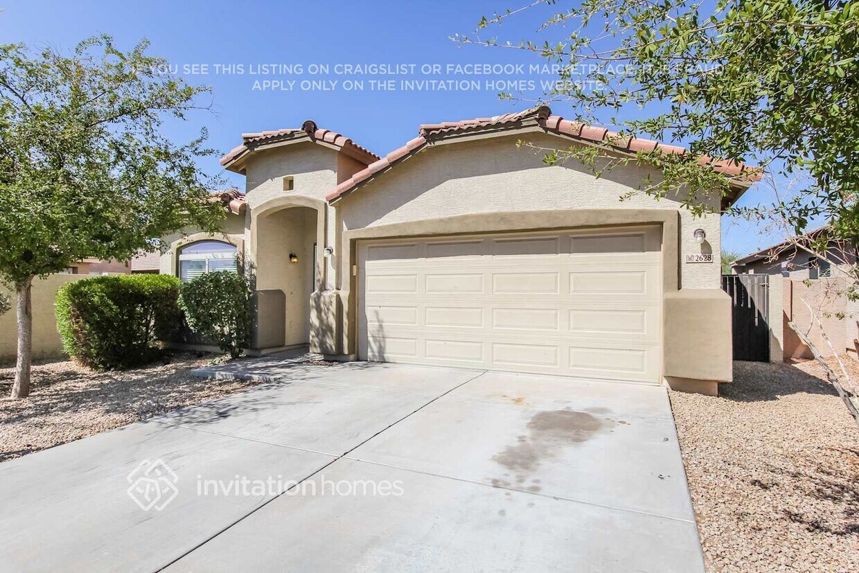 Primary Photo - 2628 W Tamarisk Ave