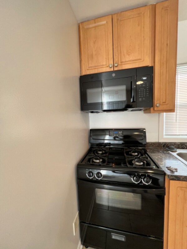 Foto del edificio - 8513 S Sangamon St