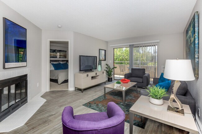 Retreat at Water's Edge | Colorado Springs, CO Apartments - Retreat at Waters Edge