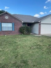 Building Photo - 66 Timberwood Dr