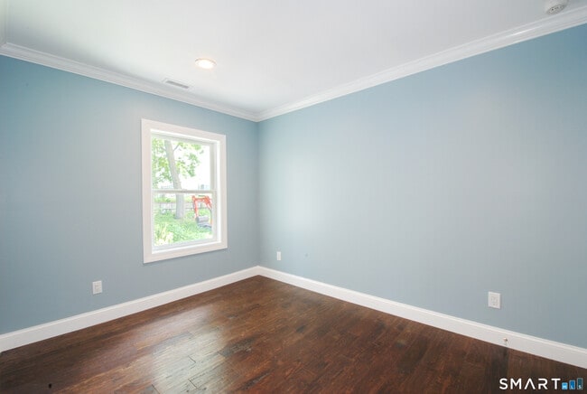 Building Photo - 58 Myano Ln