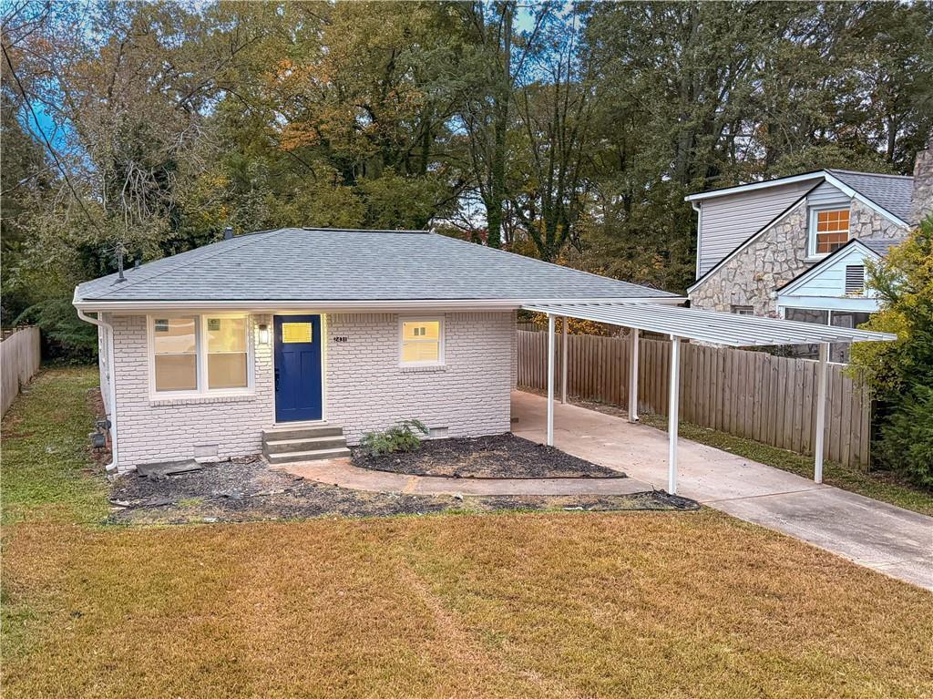 Primary Photo - 2431 Crestview Ave