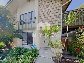 Building Photo - 10617 Caminito Cascara