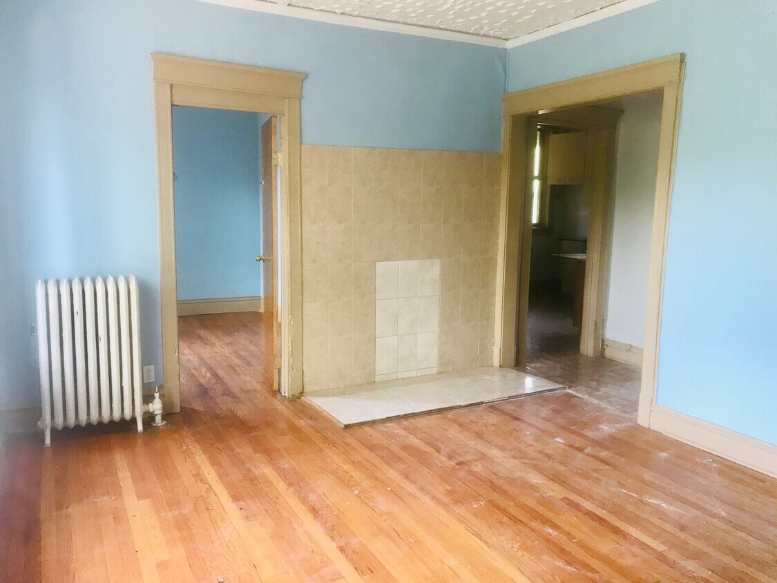 Primary Photo - 849 W 53rd Pl